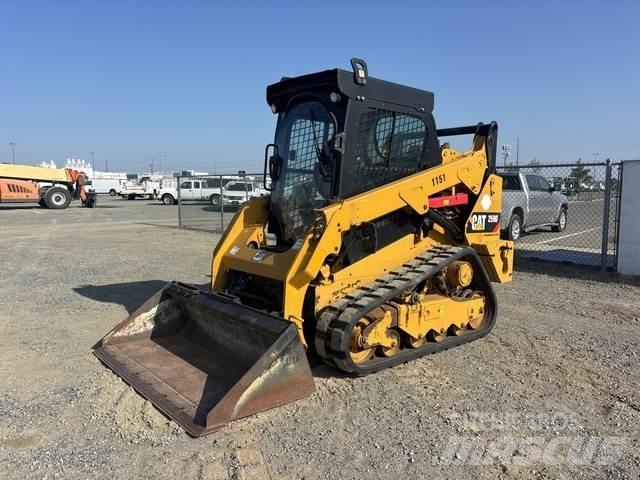 CAT 259D Krautuvai su šoniniu pasukimu