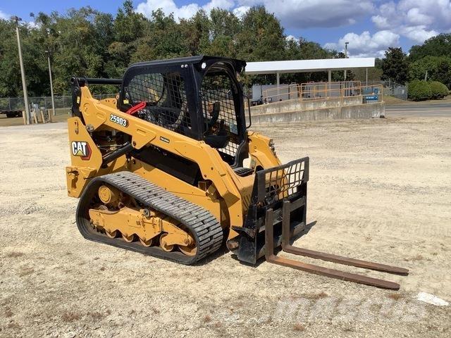CAT 259D3 Krautuvai su šoniniu pasukimu