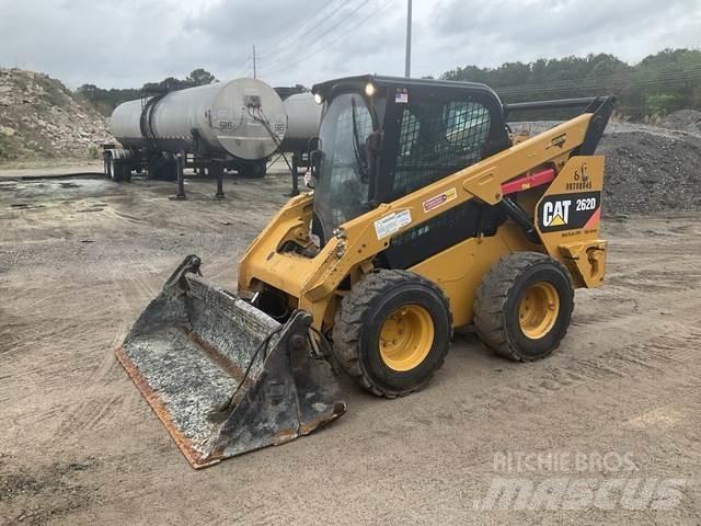 CAT 262D Krautuvai su šoniniu pasukimu