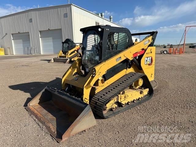 CAT 289D3 Krautuvai su šoniniu pasukimu