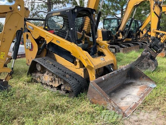 CAT 289D3 Krautuvai su šoniniu pasukimu