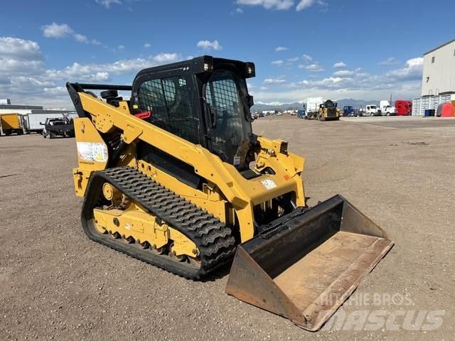 CAT 299D2 Krautuvai su šoniniu pasukimu