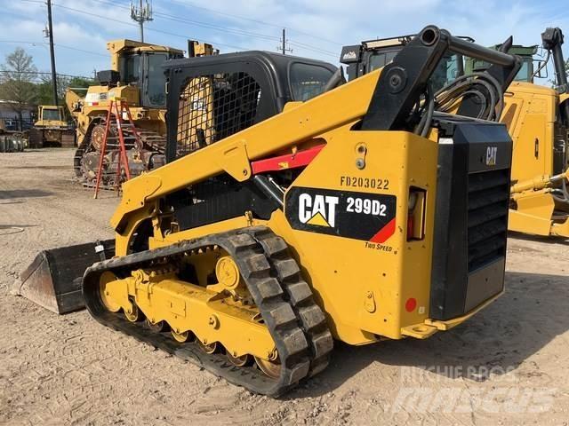 CAT 299D2 Krautuvai su šoniniu pasukimu