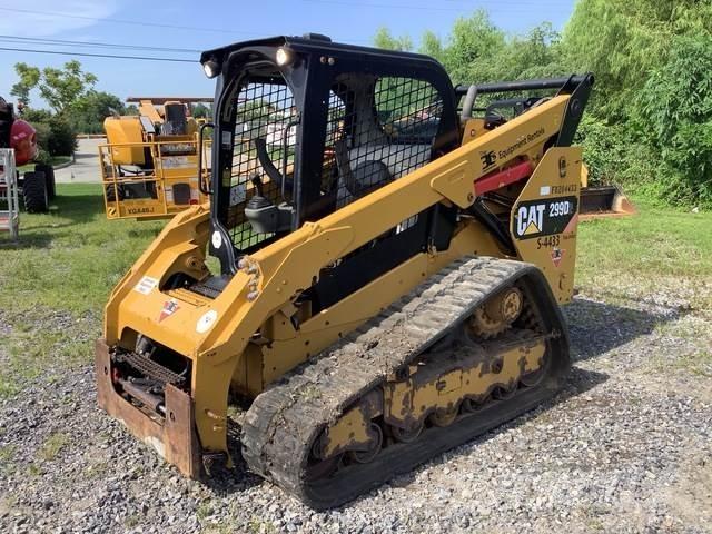 CAT 299D2 Krautuvai su šoniniu pasukimu