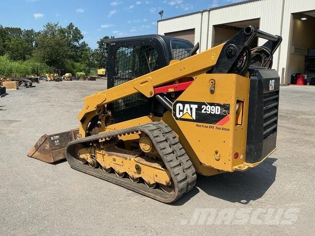 CAT 299D2 Krautuvai su šoniniu pasukimu
