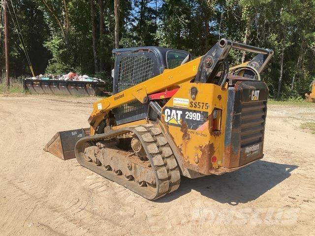 CAT 299D2 Krautuvai su šoniniu pasukimu