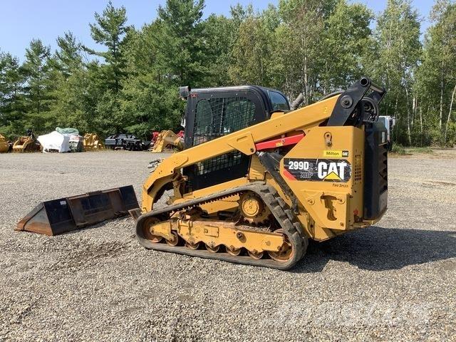 CAT 299D2 XHP Krautuvai su šoniniu pasukimu