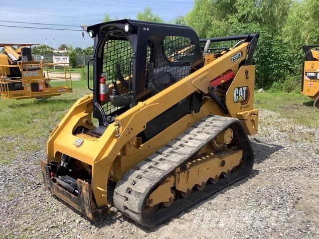 CAT 299D3 Krautuvai su šoniniu pasukimu