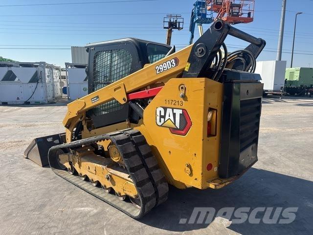 CAT 299D3 Krautuvai su šoniniu pasukimu