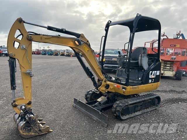 CAT 301.7 Vikšriniai ekskavatoriai