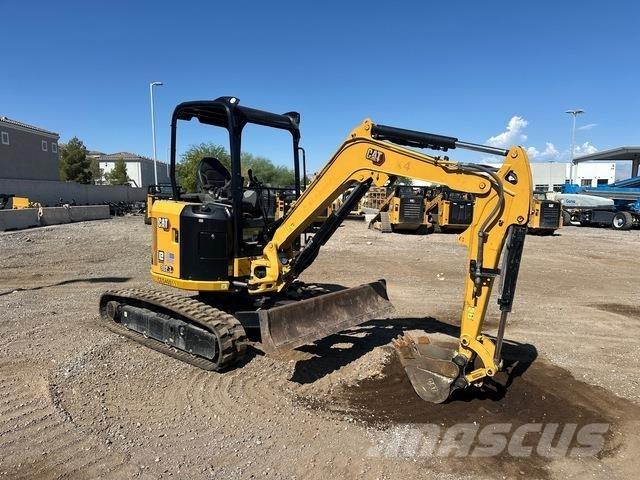 CAT 302.7 Vikšriniai ekskavatoriai