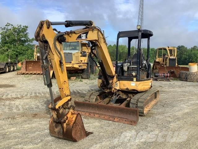 CAT 304 CR Vikšriniai ekskavatoriai