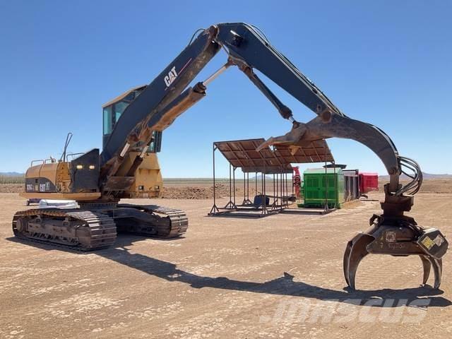 CAT 320C Strėliniai krautuvai