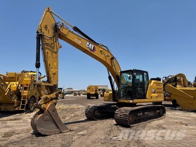 CAT 323 Vikšriniai ekskavatoriai