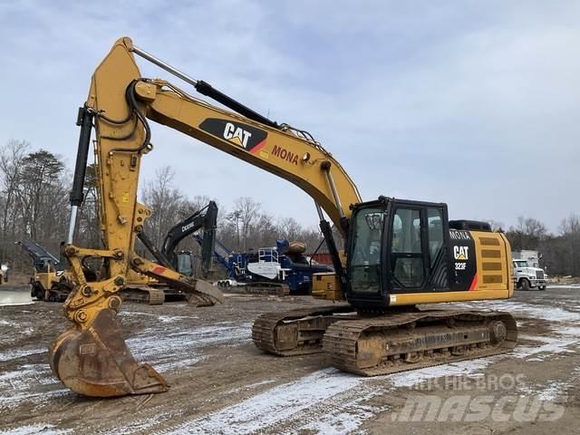 CAT 323F Vikšriniai ekskavatoriai
