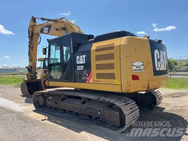CAT 323F L Vikšriniai ekskavatoriai