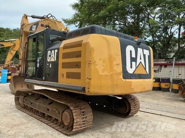 CAT 324E Vikšriniai ekskavatoriai