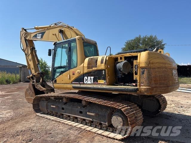 CAT 325C Vikšriniai ekskavatoriai