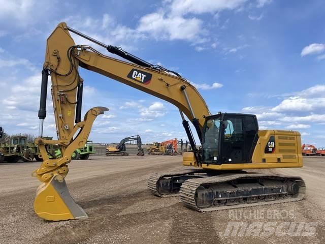 CAT 330 Vikšriniai ekskavatoriai