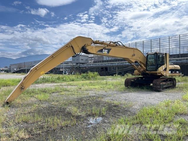 CAT 330 CL Vikšriniai ekskavatoriai