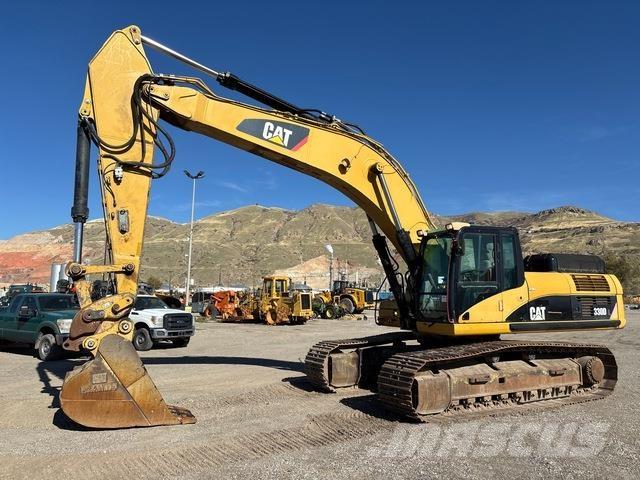 CAT 330D L Vikšriniai ekskavatoriai