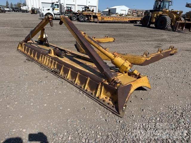 CAT 334-1781 Peiliai