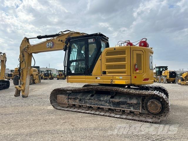 CAT 335 Vikšriniai ekskavatoriai