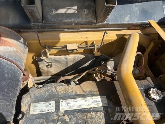 CAT 336DL Vikšriniai ekskavatoriai