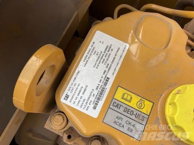 CAT 350 Vikšriniai ekskavatoriai
