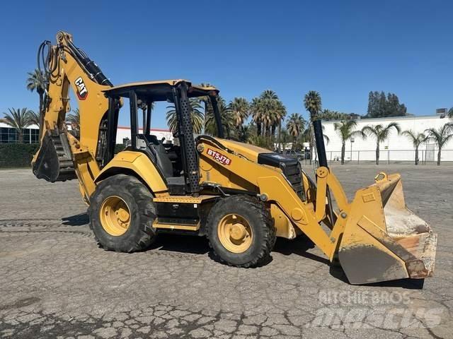 CAT 450 Ekskavatoriniai krautuvai