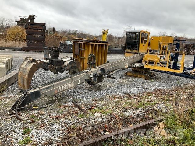 CAT 519 SM Strėliniai krautuvai