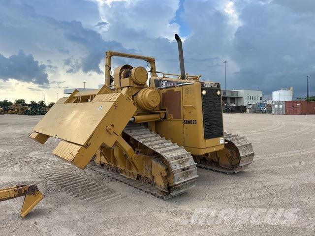 CAT 561N vamzdžių klotuvų buldozeriai