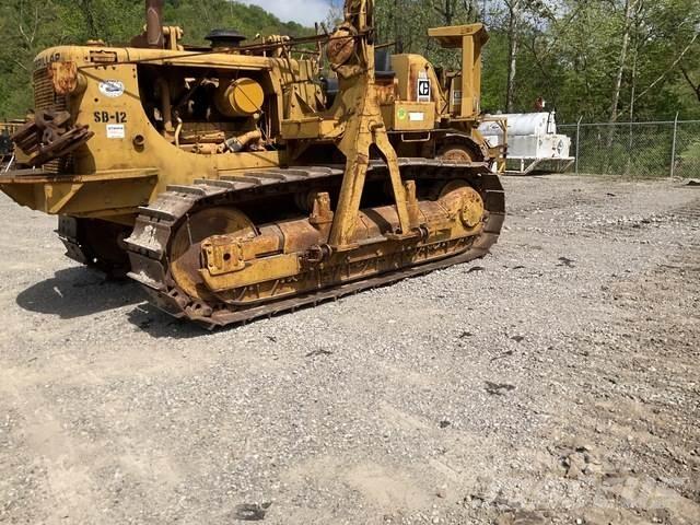 CAT 571G Statyba - Kita