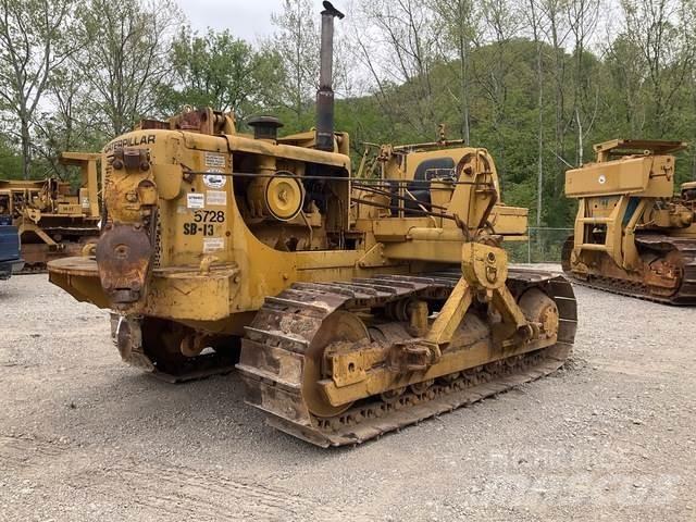 CAT 572E Statyba - Kita