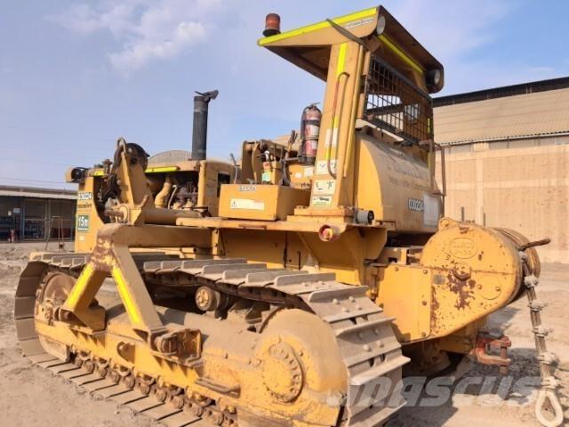 CAT 583H vamzdžių klotuvų buldozeriai