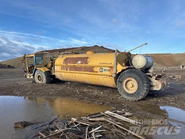 CAT 613B Vandens sunkvežimiai