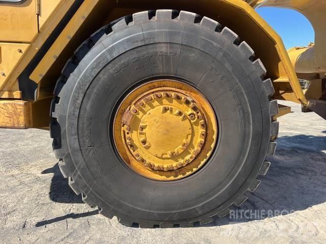 CAT 621G Frezos