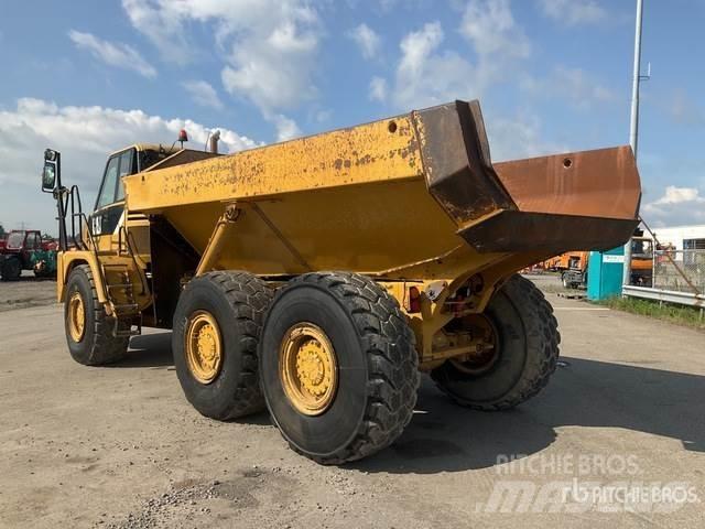 CAT 725 Karjeriniai savivarčiai
