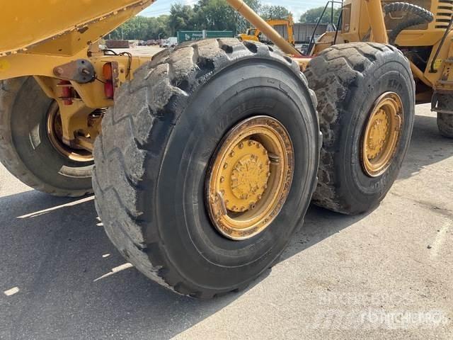 CAT 725 Karjeriniai savivarčiai