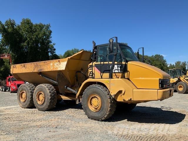 CAT 730 Karjeriniai savivarčiai