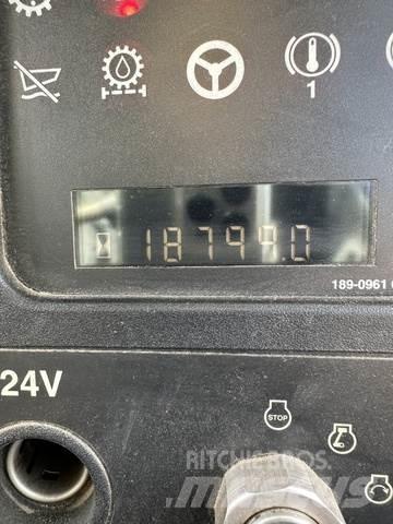 CAT 740 Karjeriniai savivarčiai