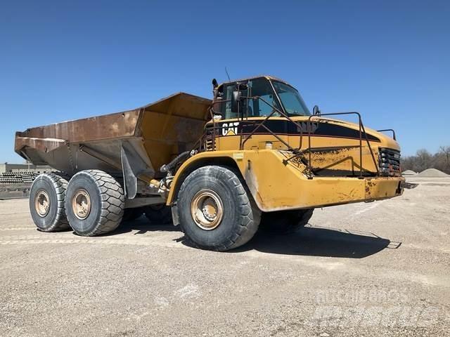 CAT 740 Karjeriniai savivarčiai