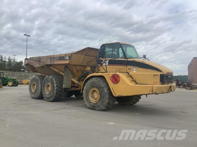CAT 740 Karjeriniai savivarčiai