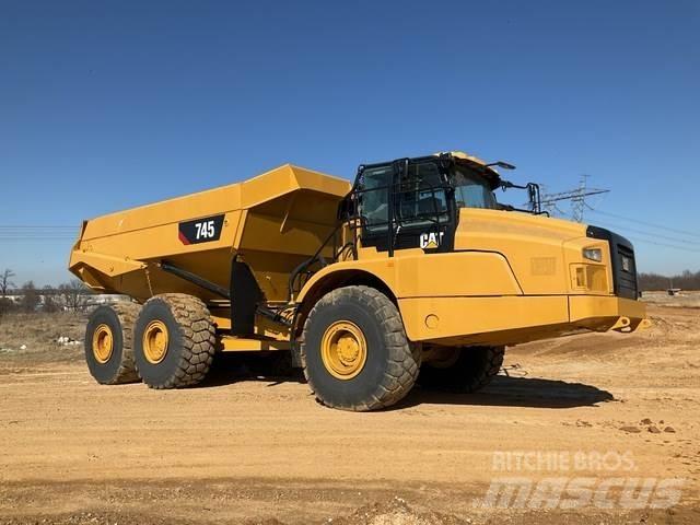 CAT 745 Karjeriniai savivarčiai