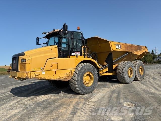 CAT 745 Karjeriniai savivarčiai