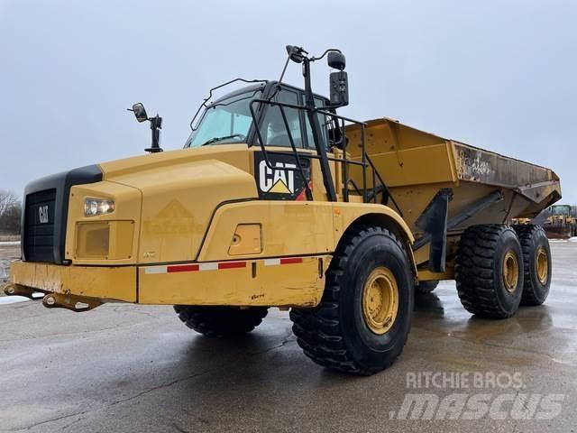 CAT 745C Karjeriniai savivarčiai