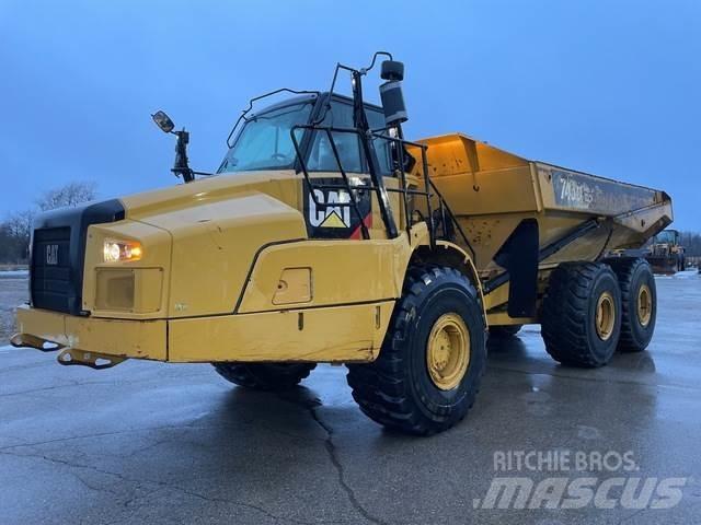CAT 745C Karjeriniai savivarčiai