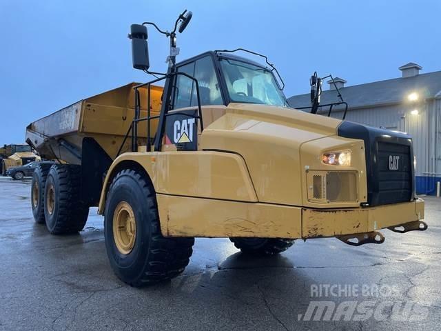 CAT 745C Karjeriniai savivarčiai