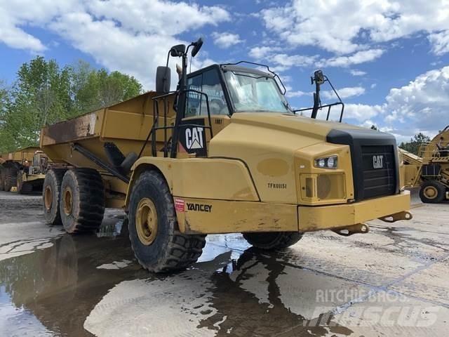 CAT 745C Karjeriniai savivarčiai