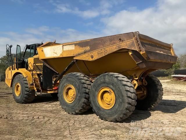 CAT 745C Karjeriniai savivarčiai